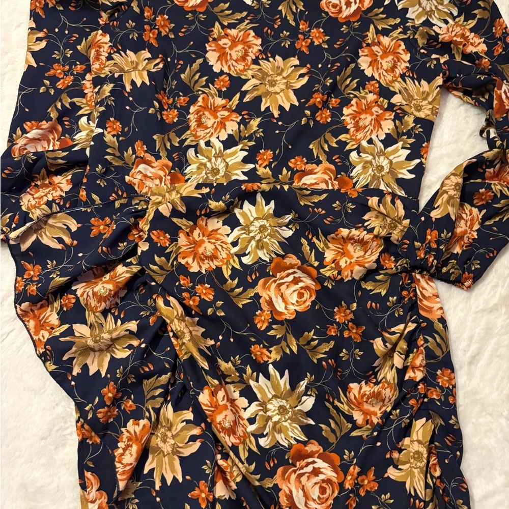 Boohoo Navy Floral Long Sleeve Dress sze 12 - Picture 4 of 8